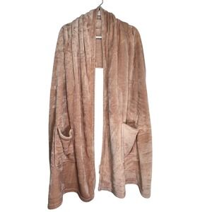 Blissful Living Plush Fleece Wearable Blanket Wrap Shawl with Pockets Blush Pink